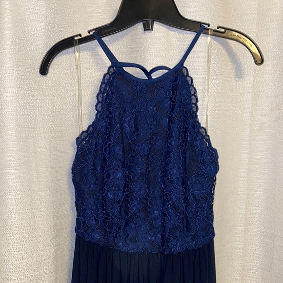 le chateau lace and knit halter gown - Picture 2 of 5